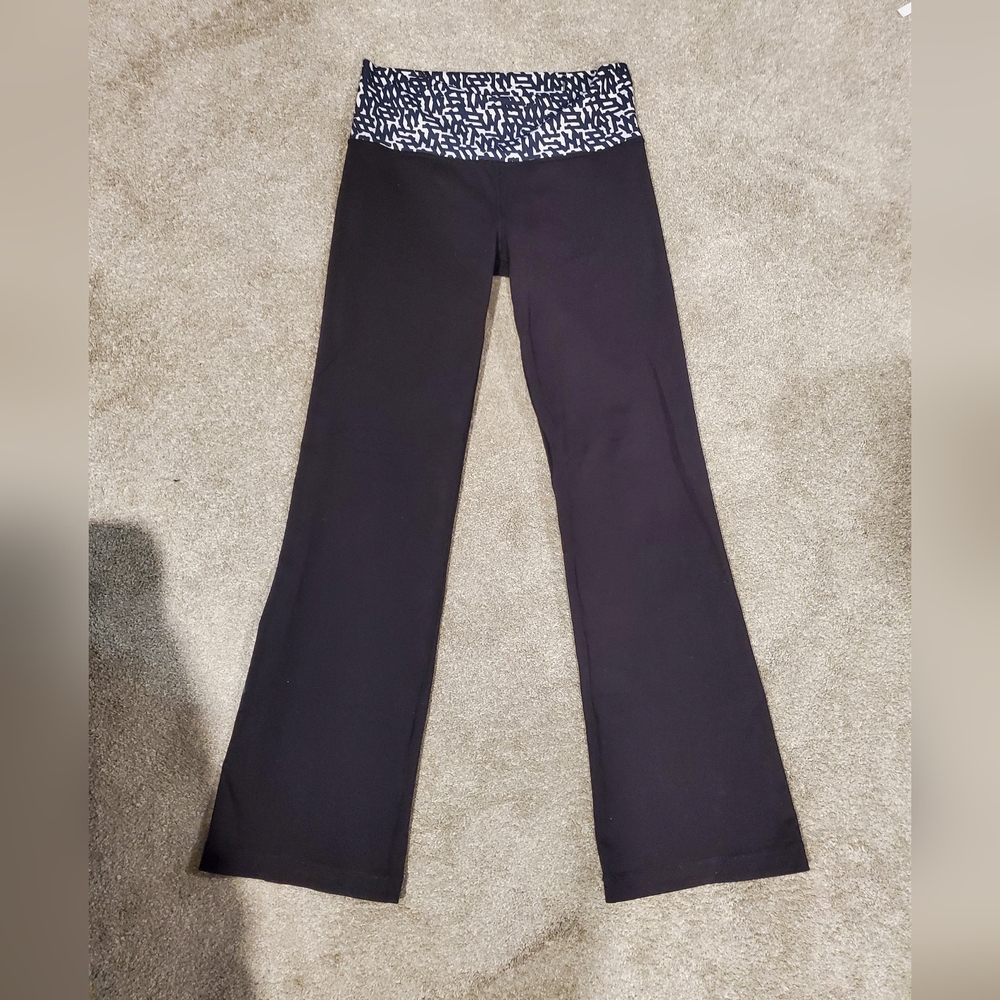 Lululemon Pants  Size 12 Black White